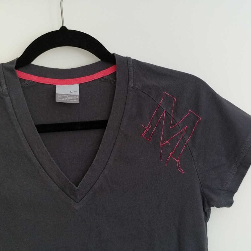 Nike tee shirt t shirt grey pink